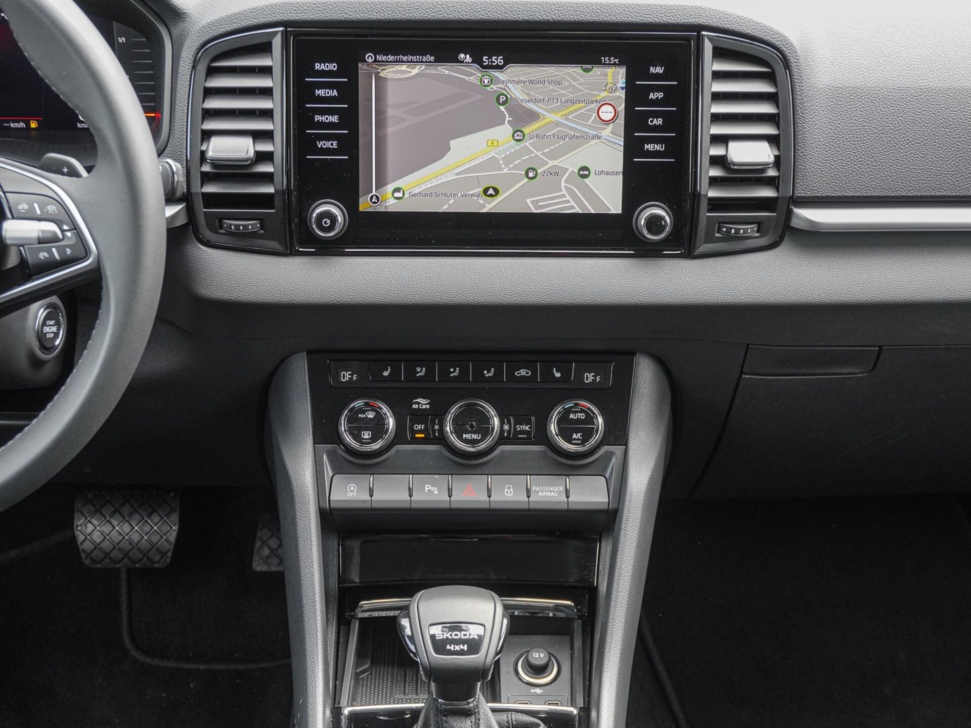 Skoda Karoq Tour