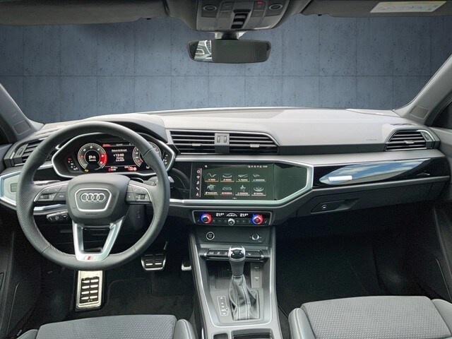 Image about Audi Q3 S line 40 TDI quattro S tronic