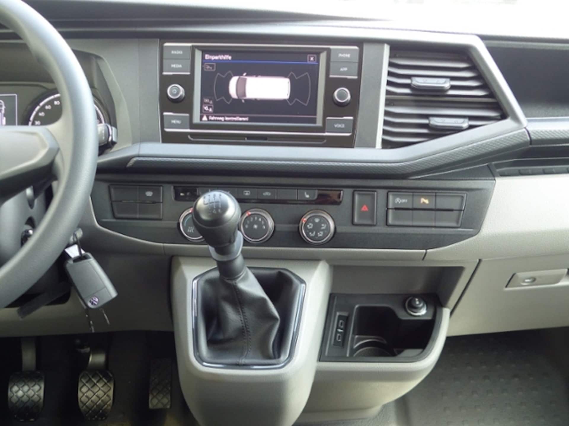 Volkswagen T6.1 Transporter Kombi kurzer Radstand