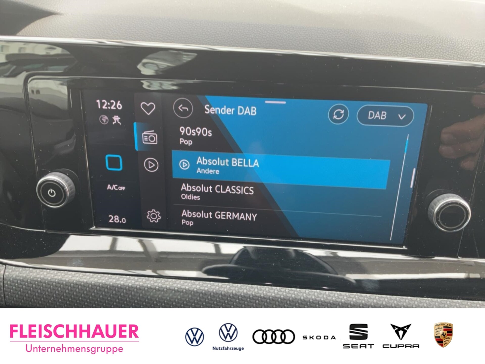 Volkswagen Golf R-Line