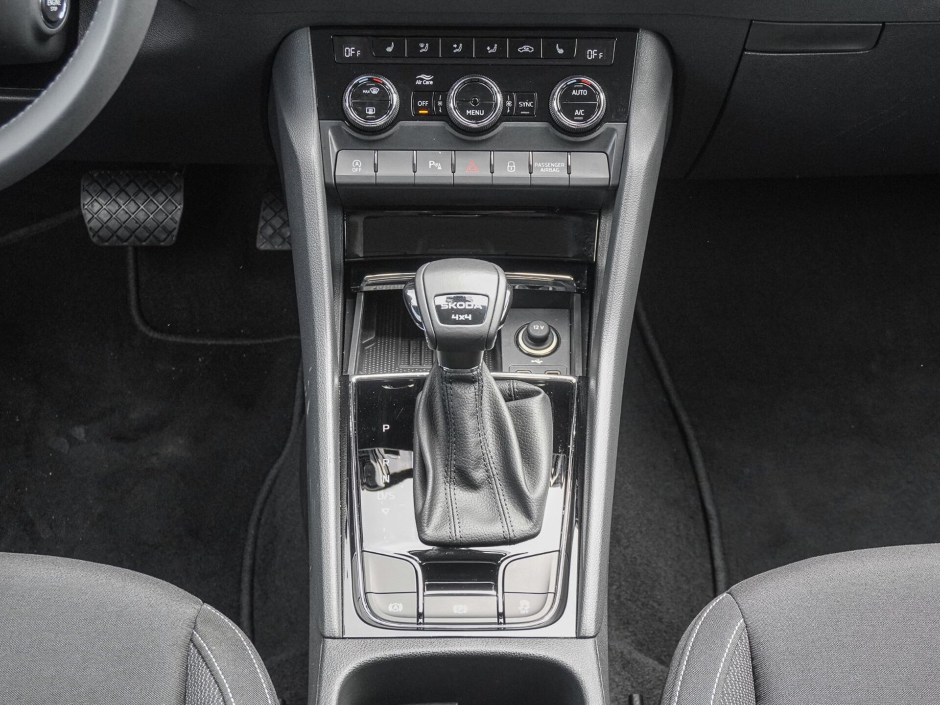 Skoda Karoq Tour