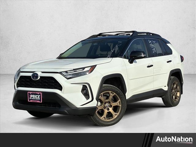 2024 TOYOTA RAV4 - Image 1