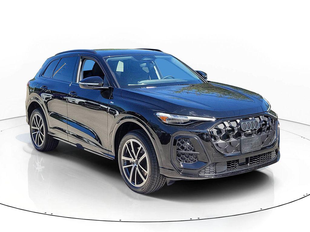 2026 Audi Q5 Premium Plus quattro's photo