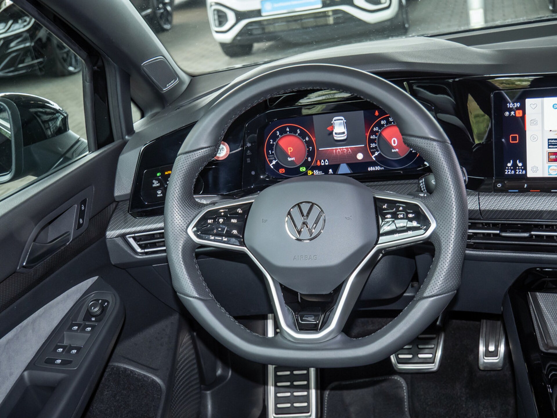 Volkswagen Golf R-Line