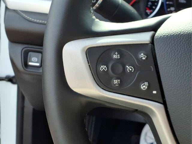 2023 GMC Acadia SLT - Photo 17