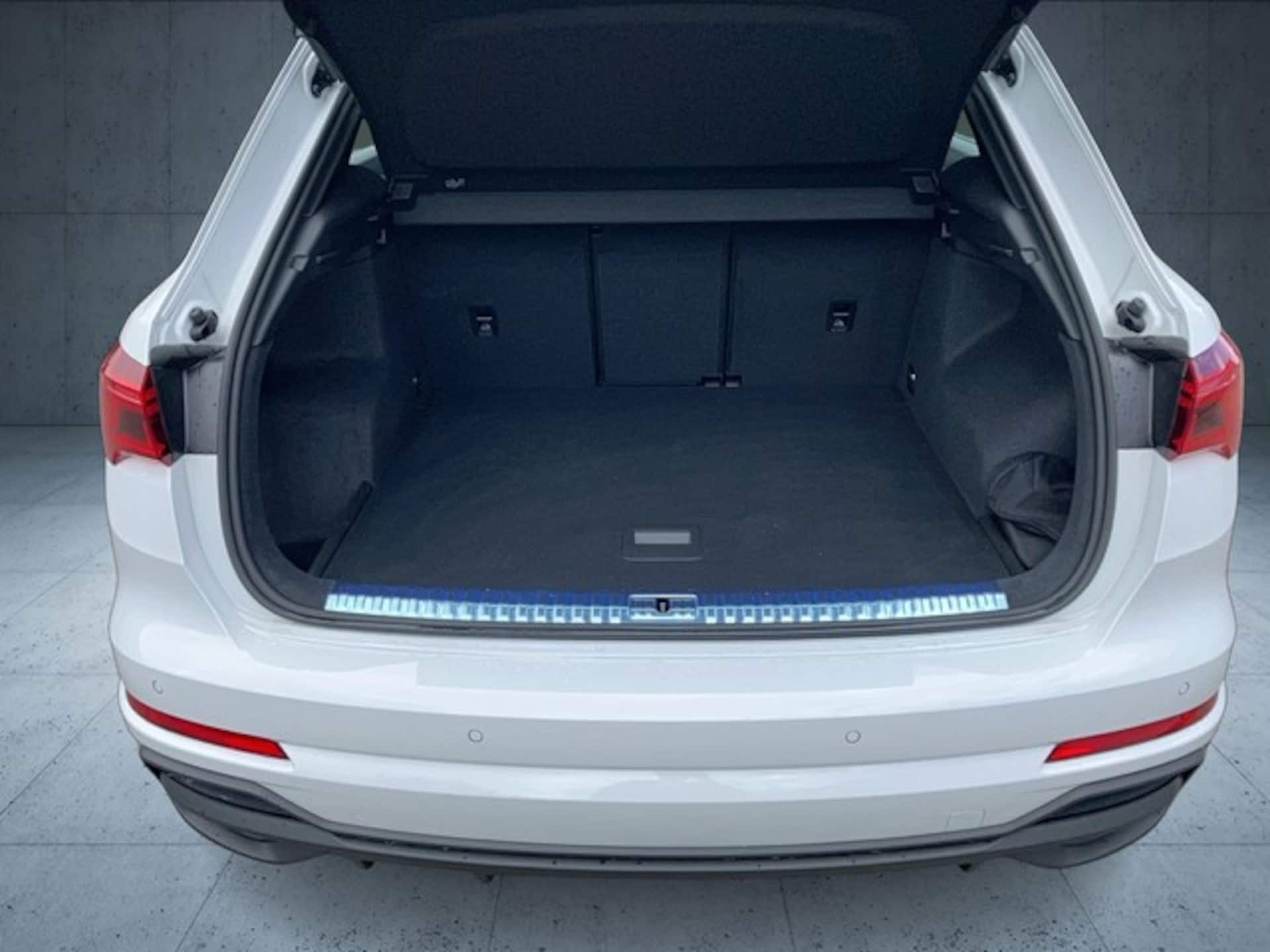 Audi Q3 SUV S line