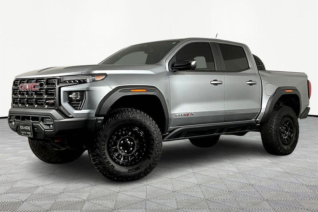 2024 GMC Canyon 4WD AT4X Crew Cab Short Box's photo