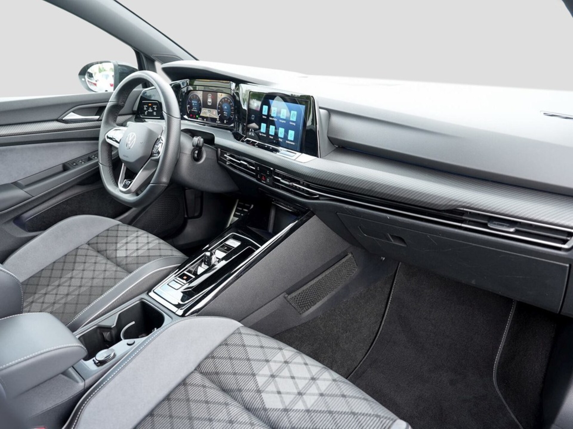 Volkswagen Golf R-Line