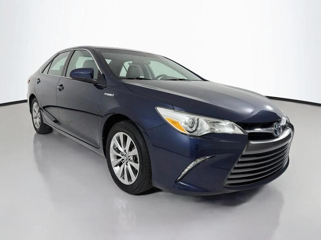 2017 Toyota Camry Hybrid