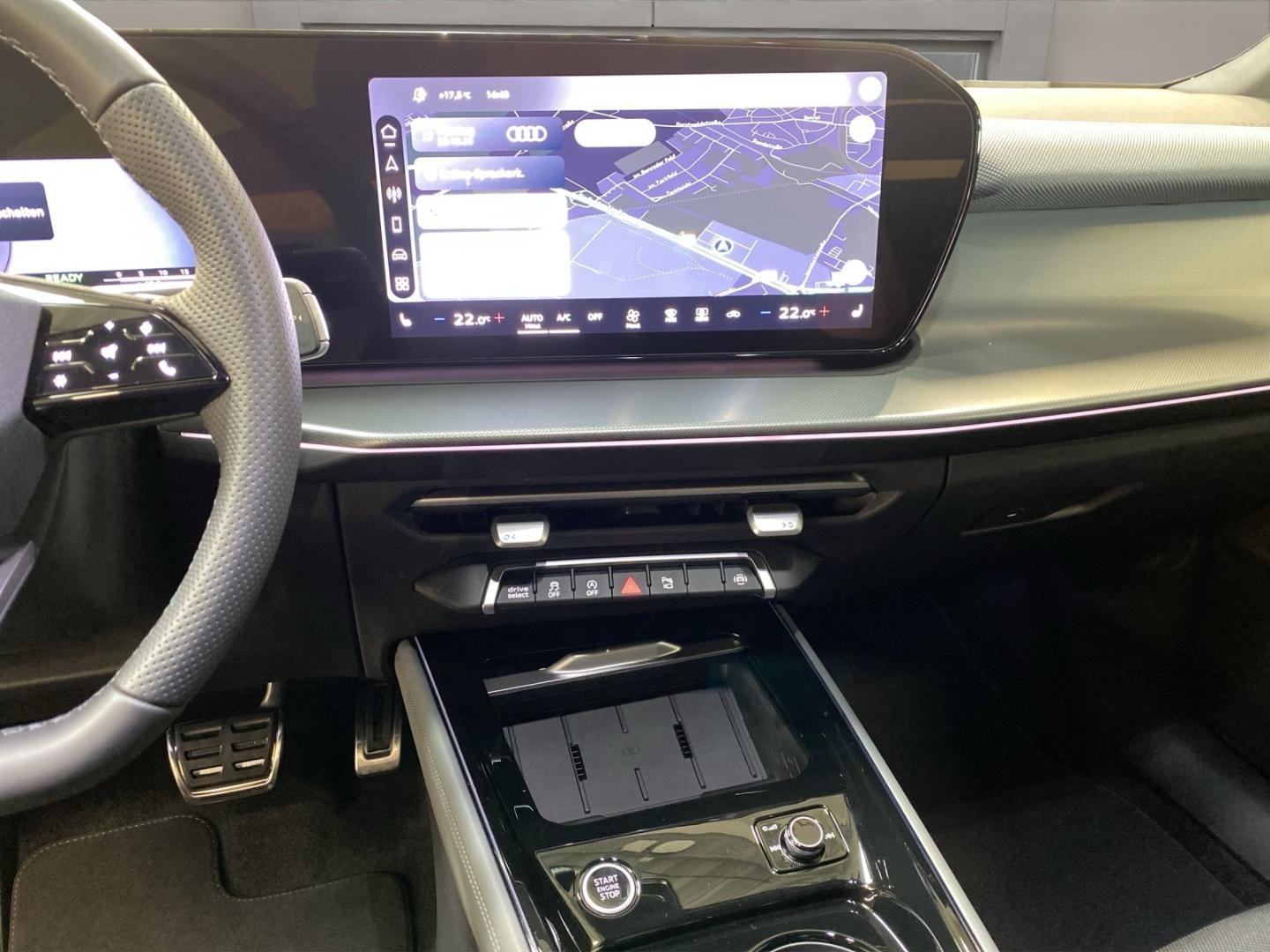Bild über Audi Q3 SUV TDI 110 kW S tronic - für weitere Informationen kontaktieren Sie den Audi Partner