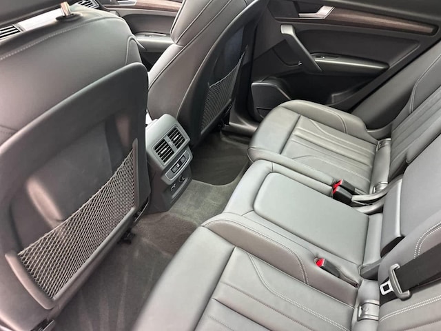 2023 Audi Q5 TFSI e