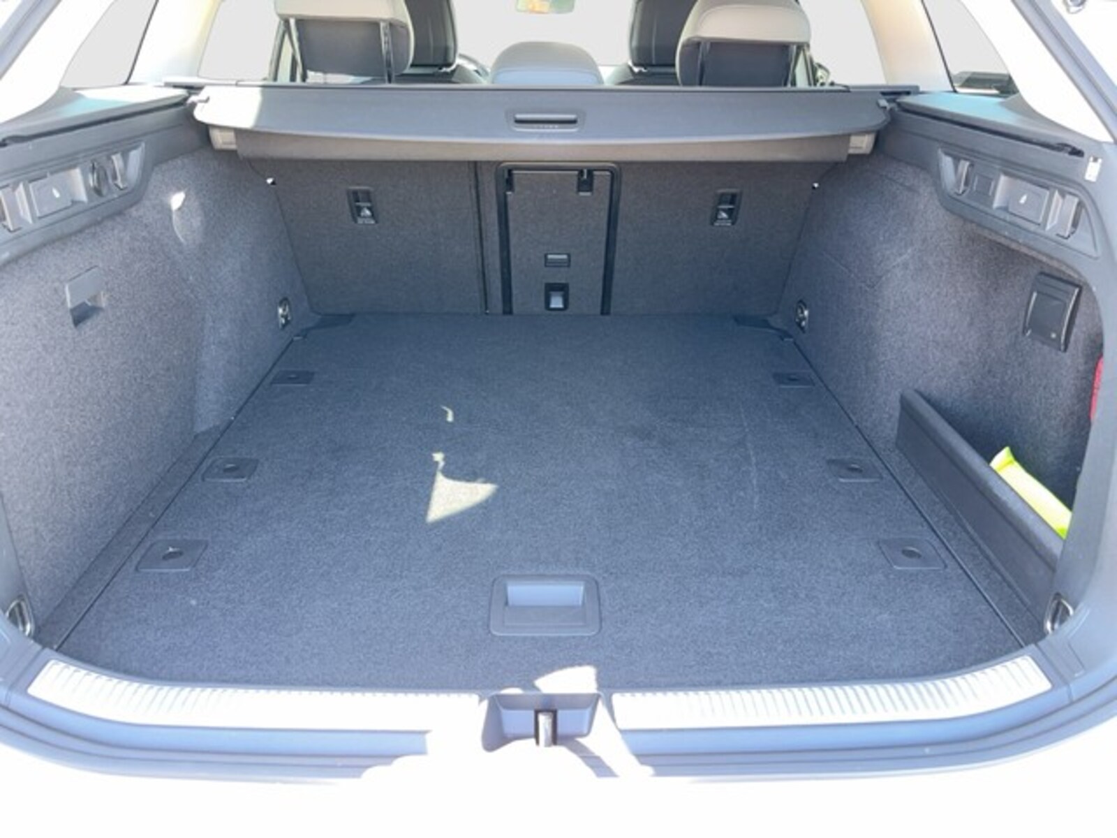 Volkswagen Passat – Bild 12