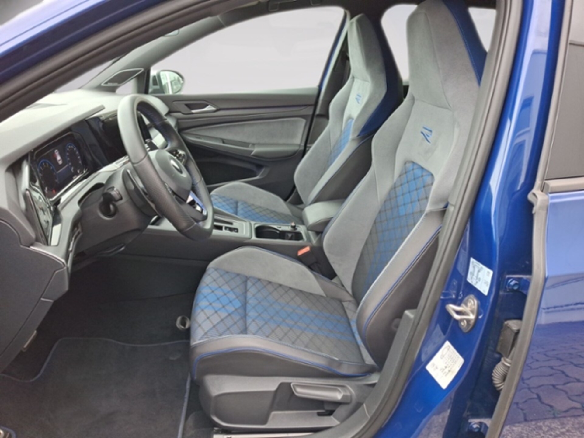 Volkswagen Golf R