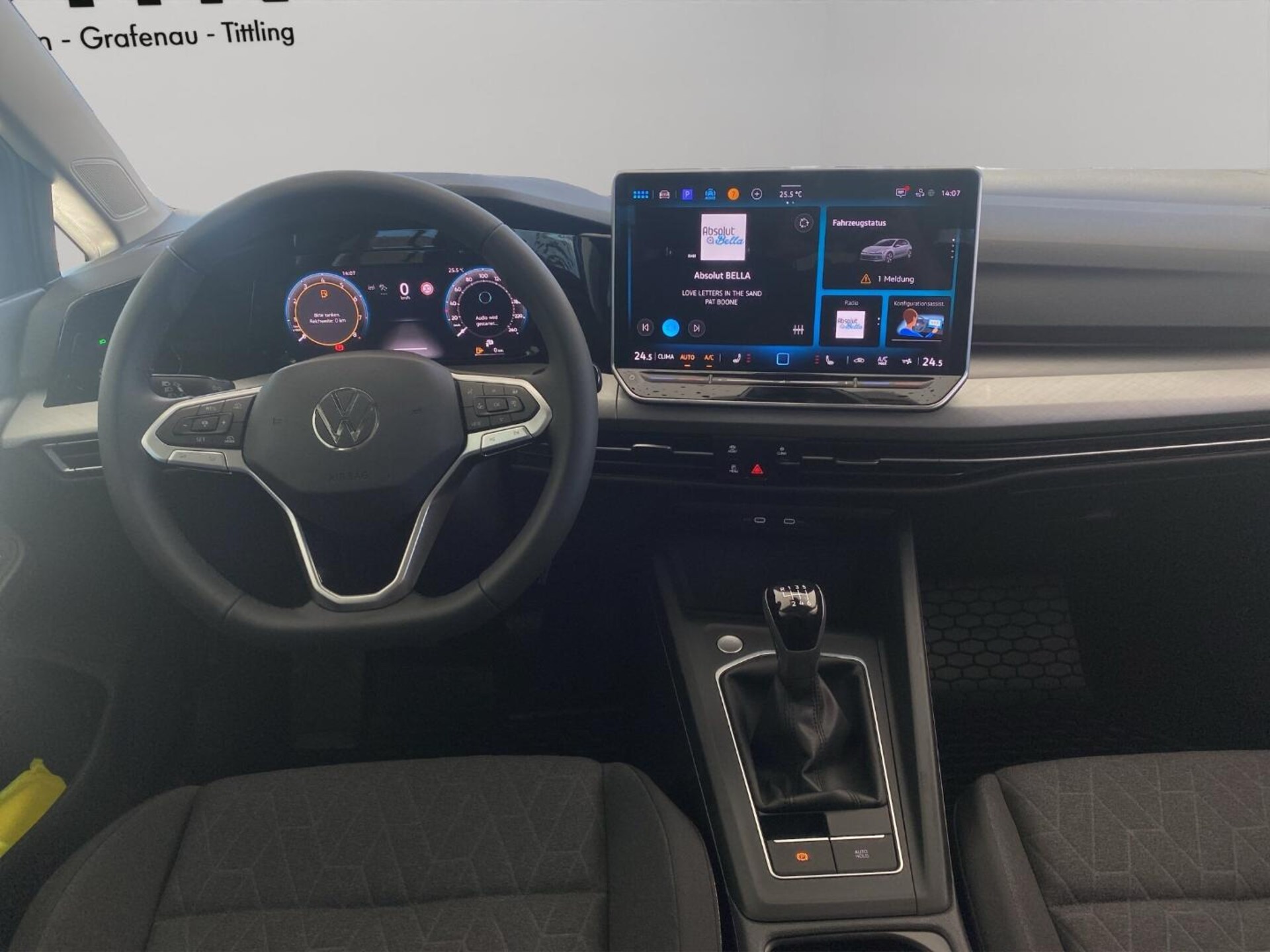 Volkswagen Golf Life