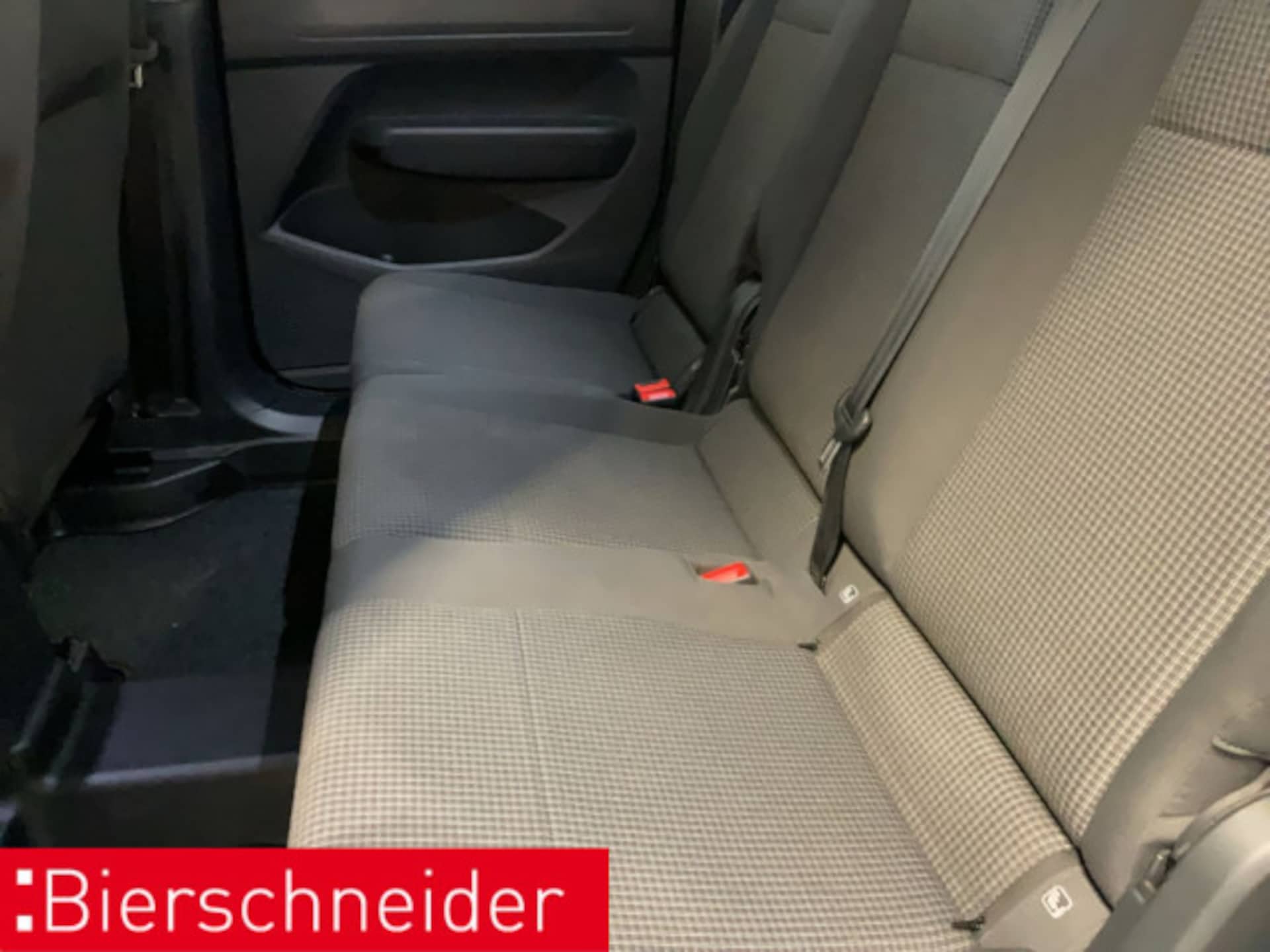 Volkswagen Caddy Basis-Modell