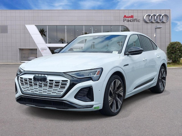 2024 Audi Q8 Sportback e-tron