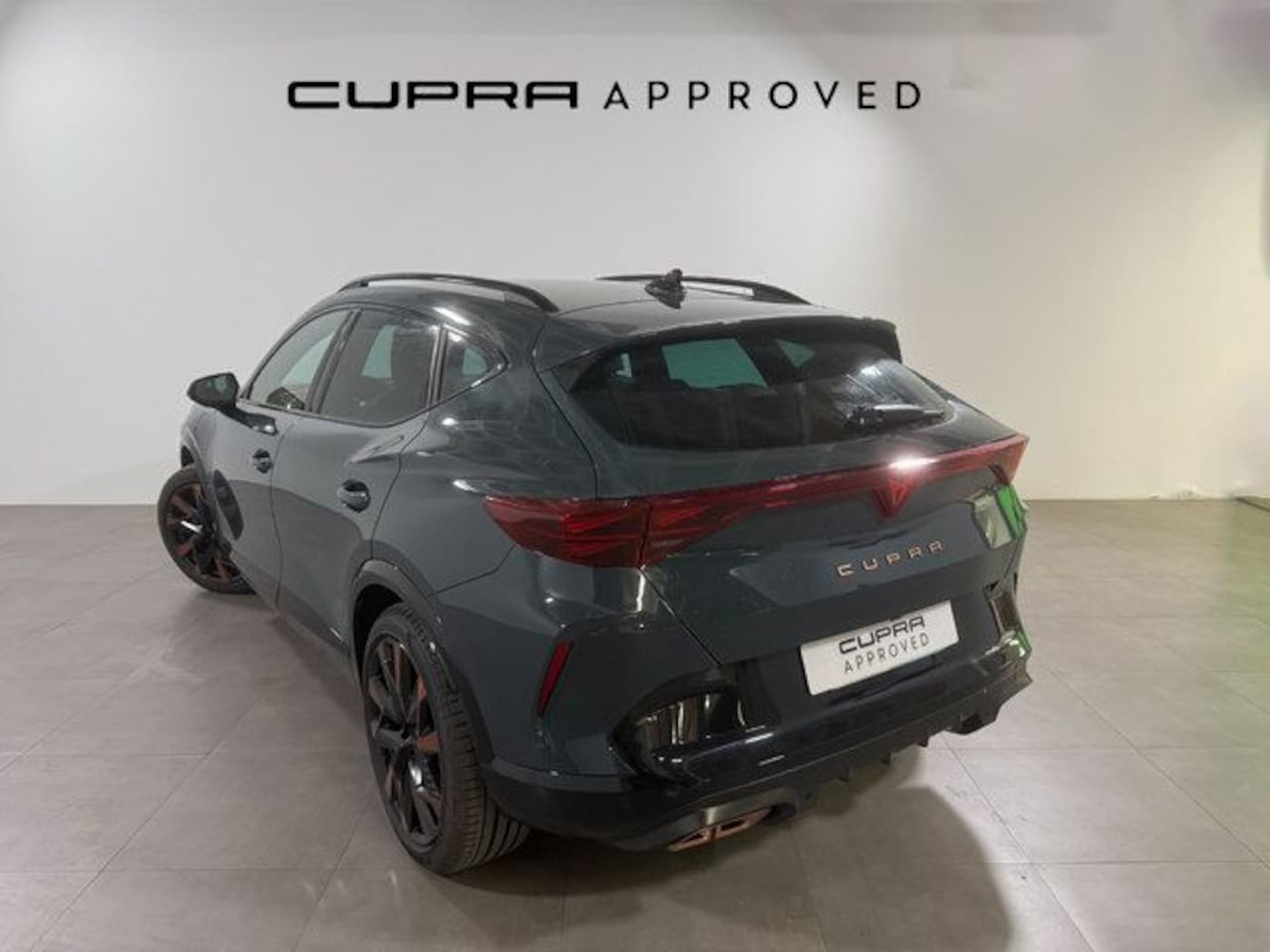 CUPRA Formentor 1.5 TSI e-Hybrid DSG 150 kW (204 CV) — photo 3