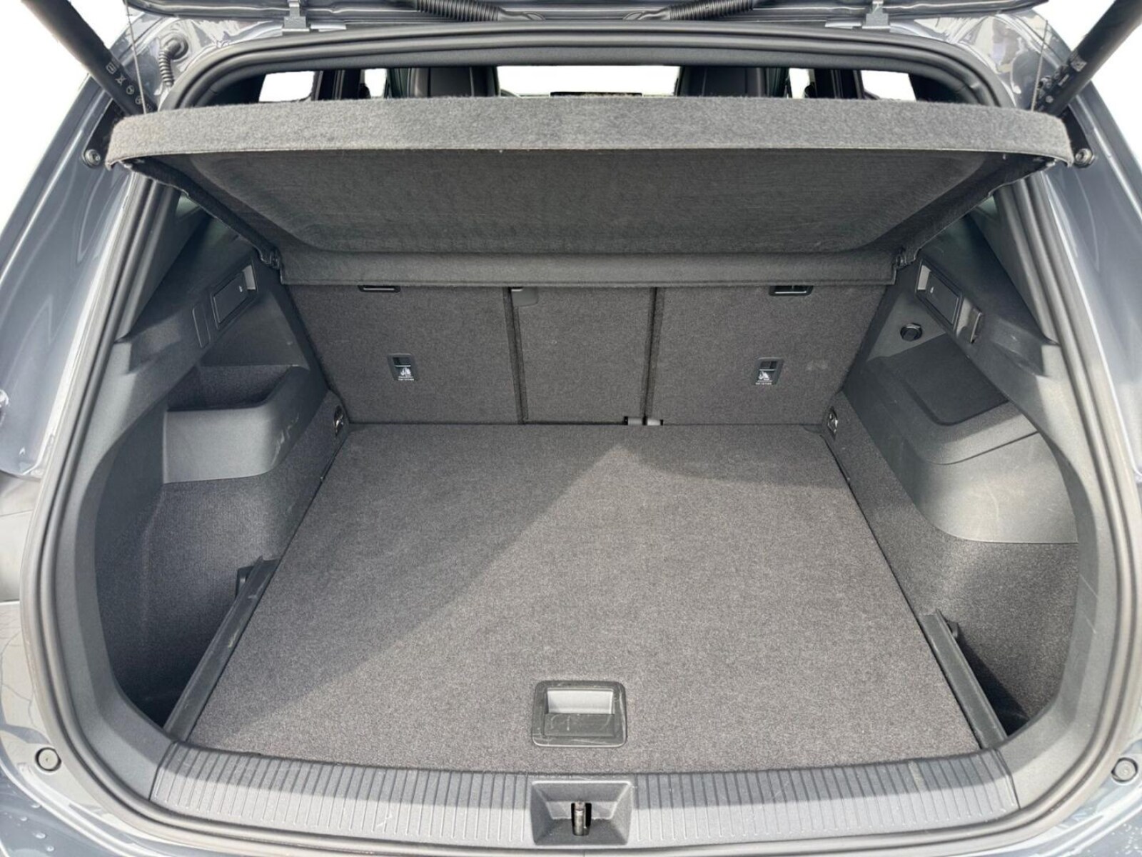 Volkswagen Tiguan – Bild 14
