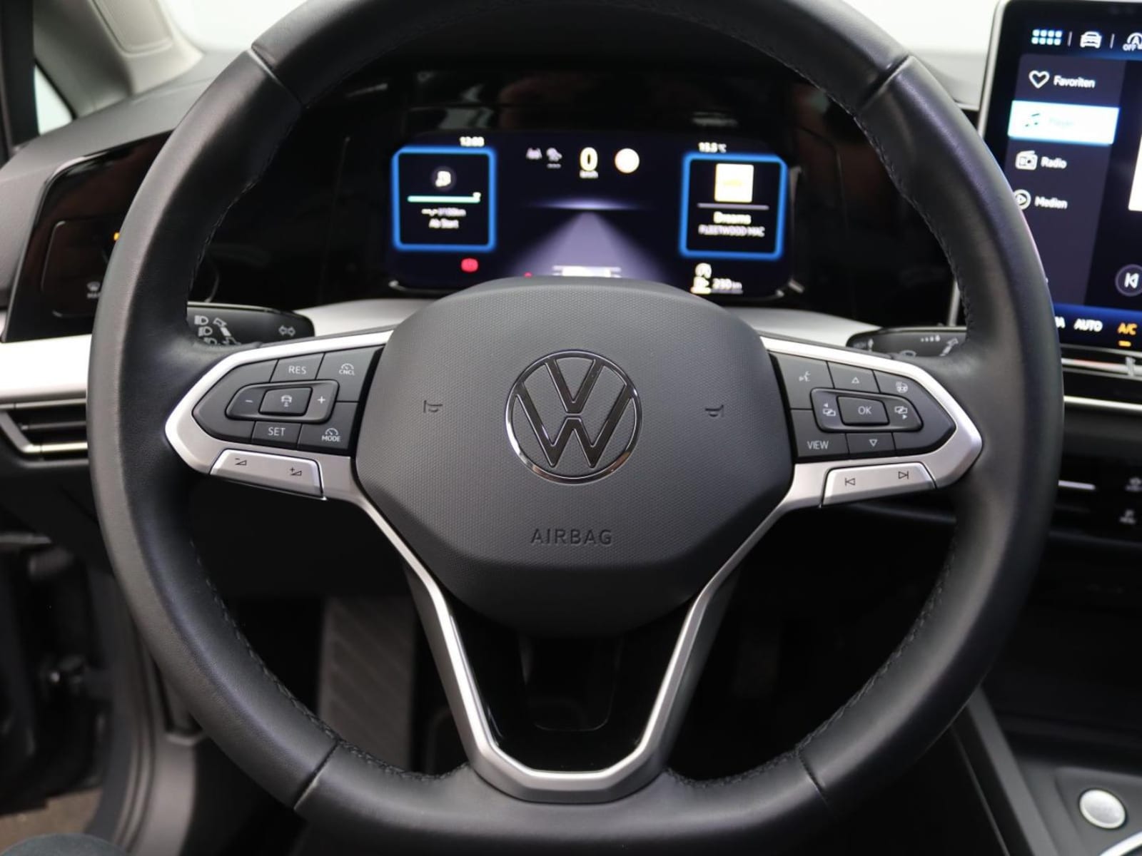 Volkswagen Golf – Bild 17