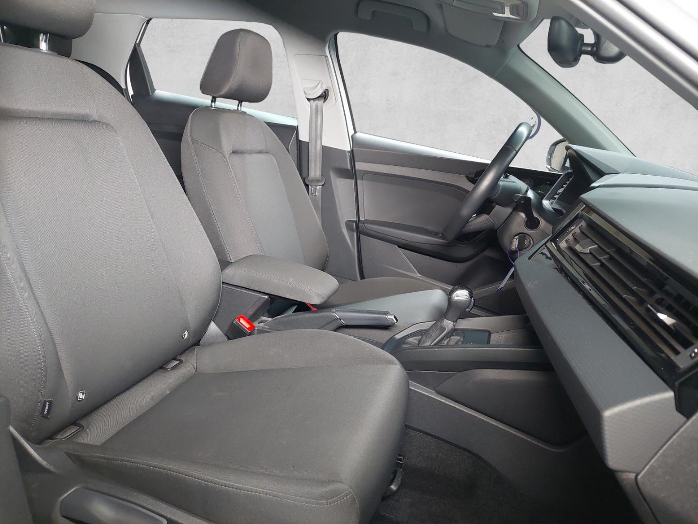 Image about Audi A1 Sportback Basis 35 TFSI 110 kW (150 PS) S tronic