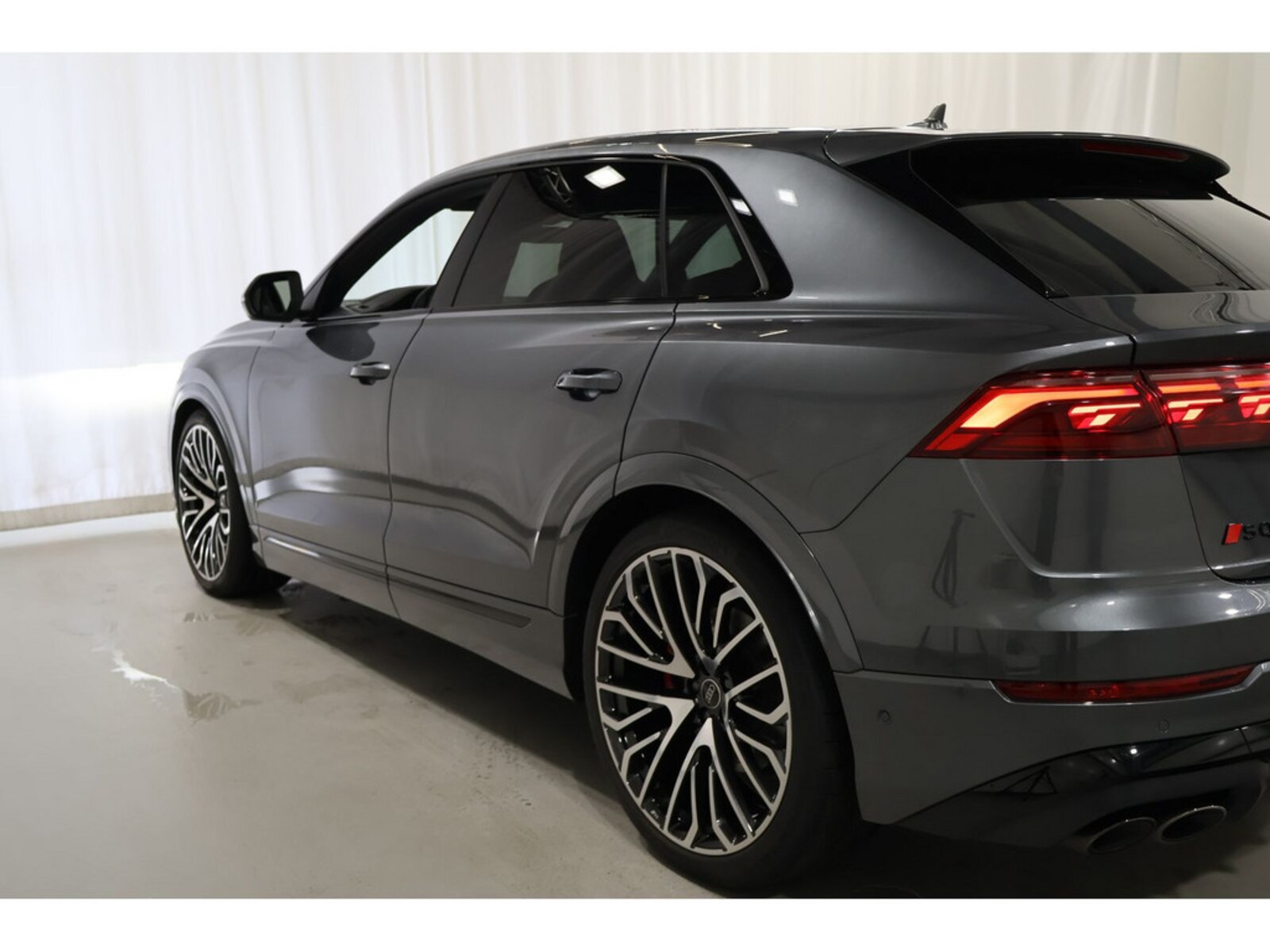 Audi SQ8 – Bild 13