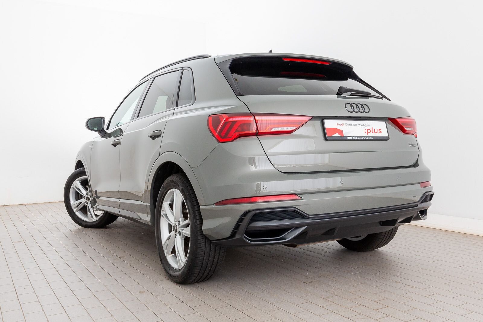 Image about Audi Q3 35 TDI quattro S tronic
