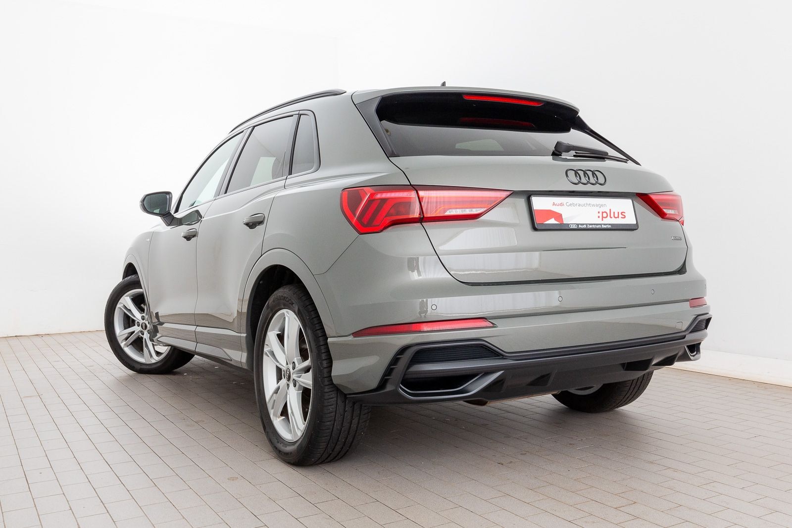 Image about Audi Q3 35 TDI quattro S tronic