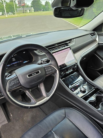 2022 Jeep Grand Cherokee L