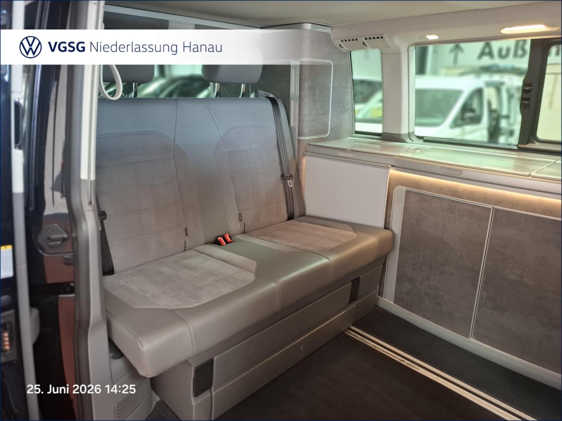 Volkswagen T6.1 California Ocean