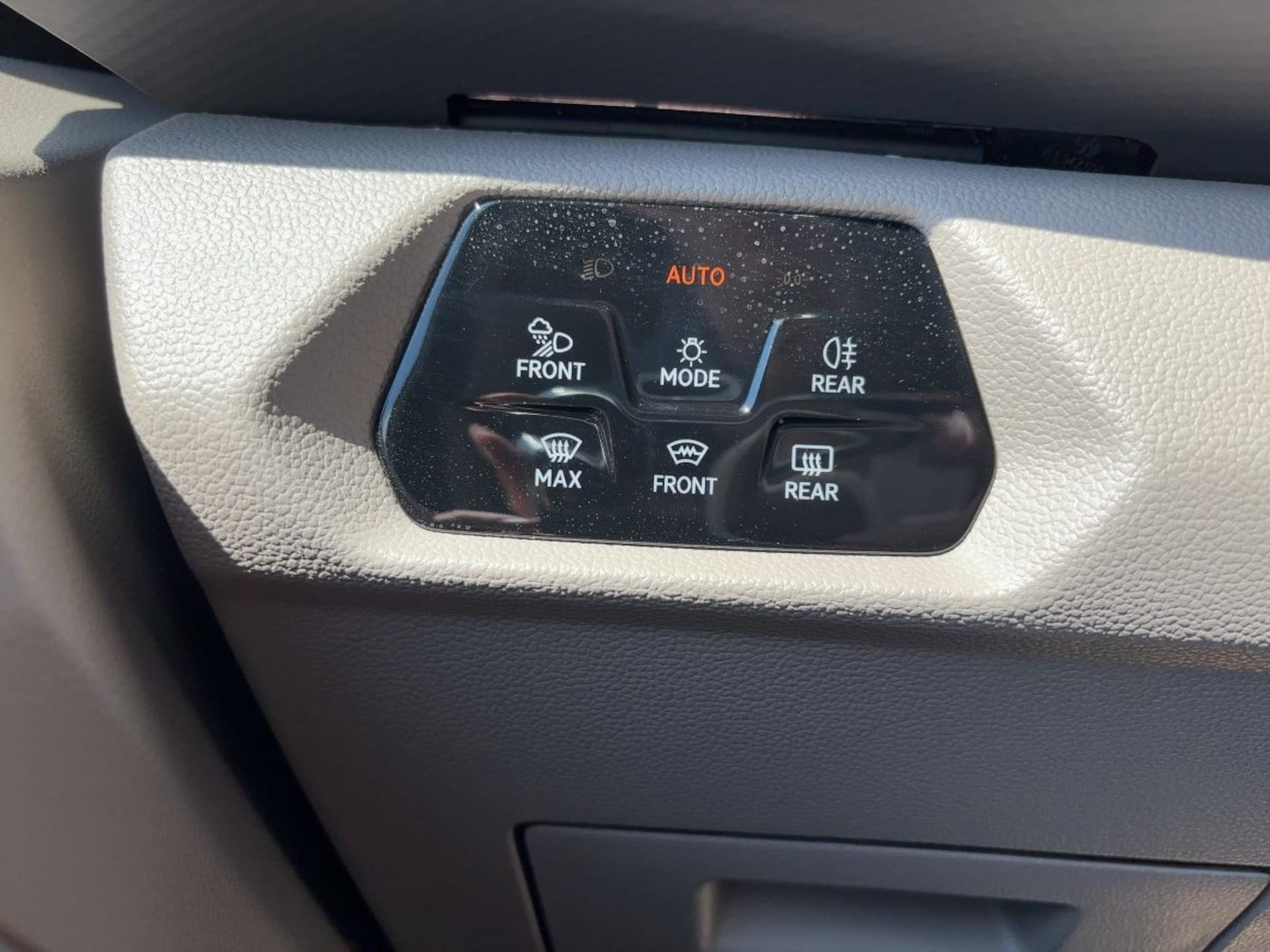 Volkswagen Multivan Style