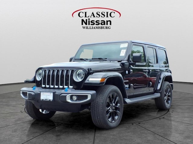 Photo of 2023 Jeep Wrangler 