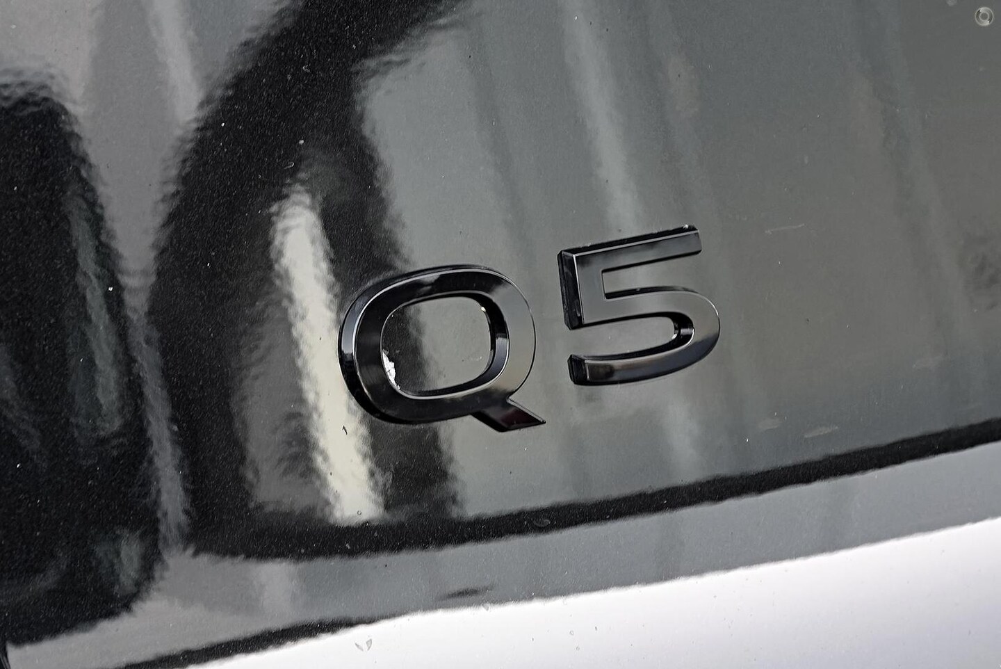 Image about Audi Q5 SUV TDI quattro 150 kW sport