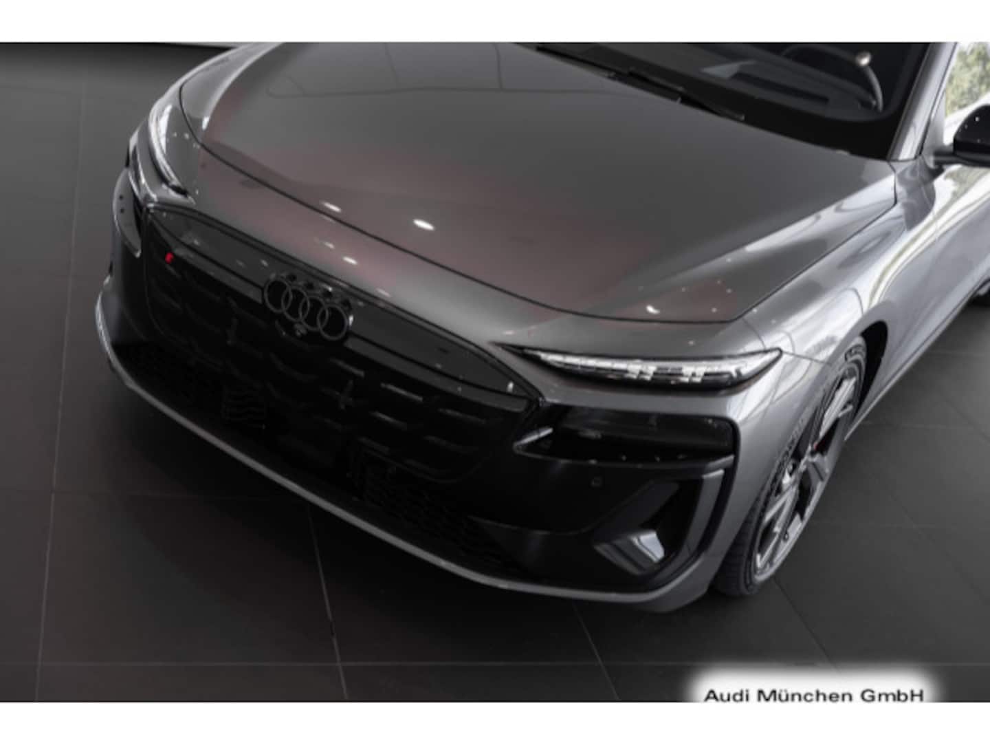 Bild über Audi S6 Avant e-tron e-tron quattro 370 kW - für weitere Informationen kontaktieren Sie den Audi Partner