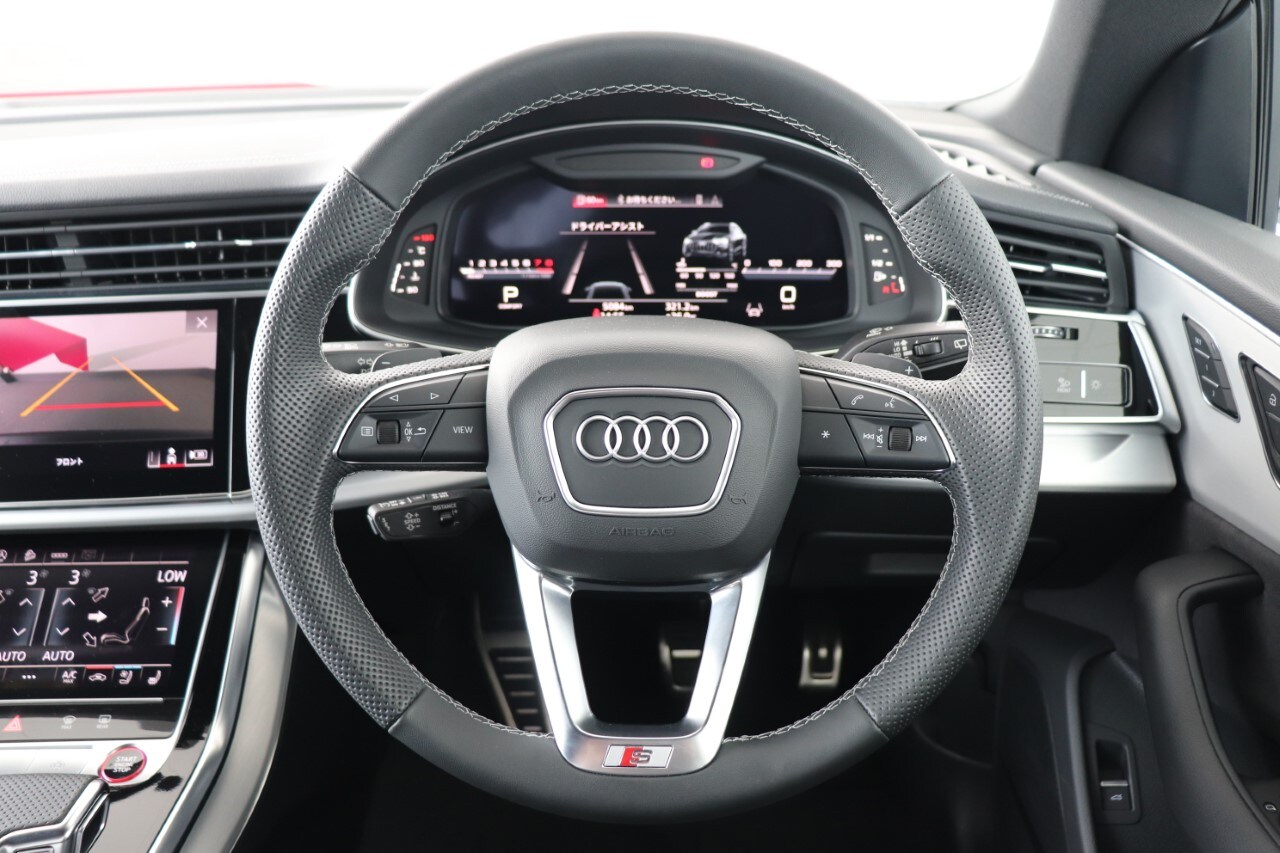 Audi SQ8