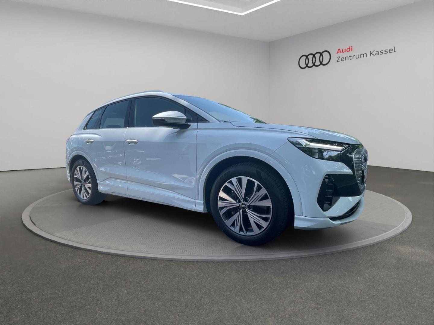 Image about Audi Q4 e-tron 40 e-tron