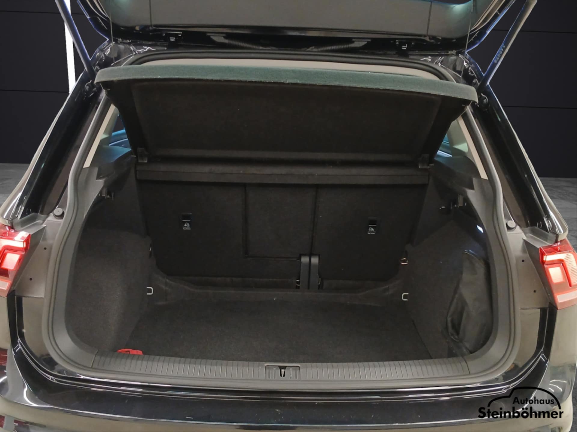Volkswagen Tiguan Active