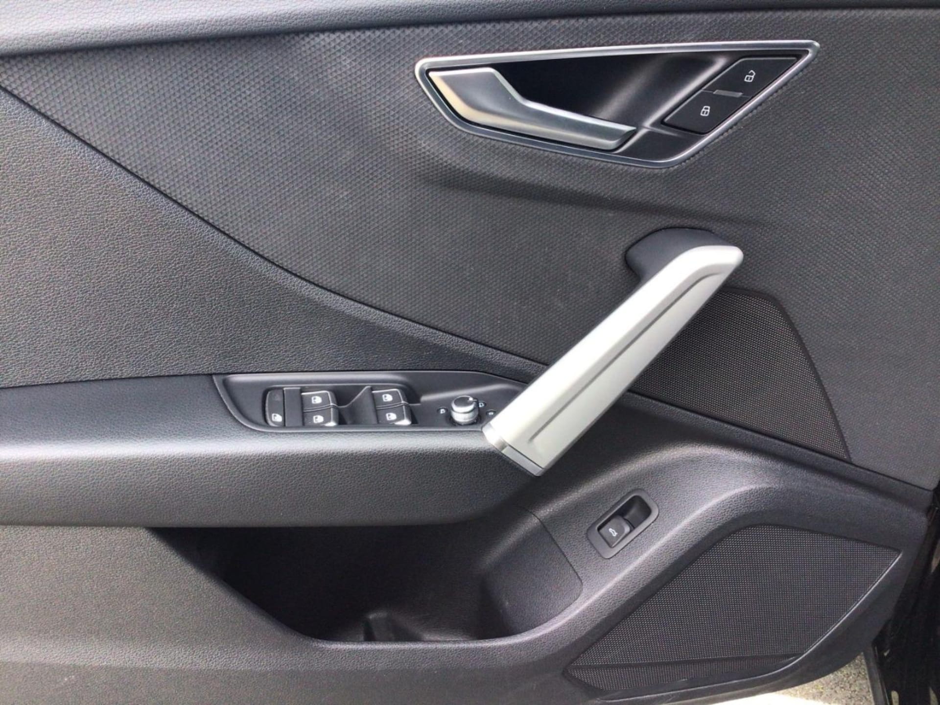 Audi Q2 S line