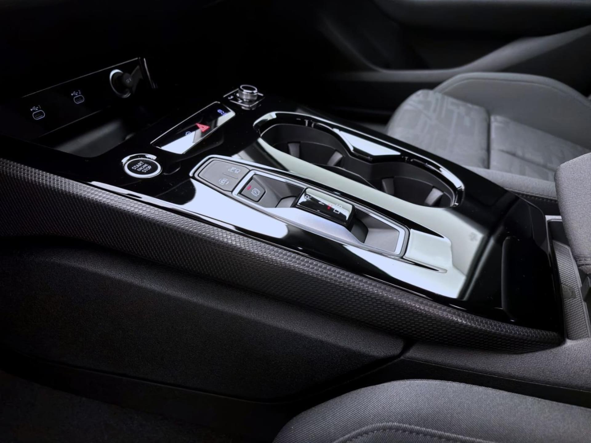 Audi A5 Avant e-hybrid