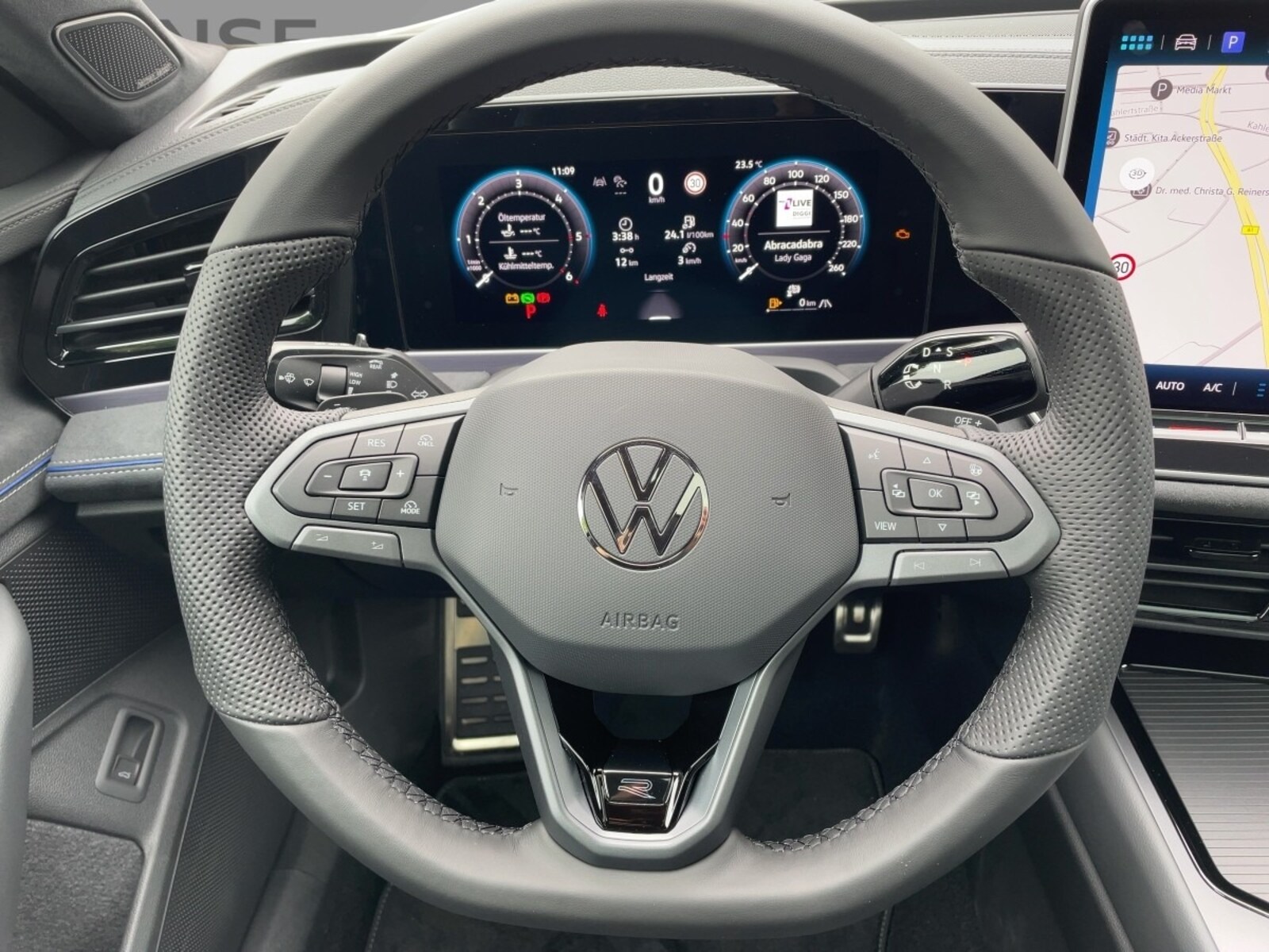 Volkswagen Passat – Bild 13
