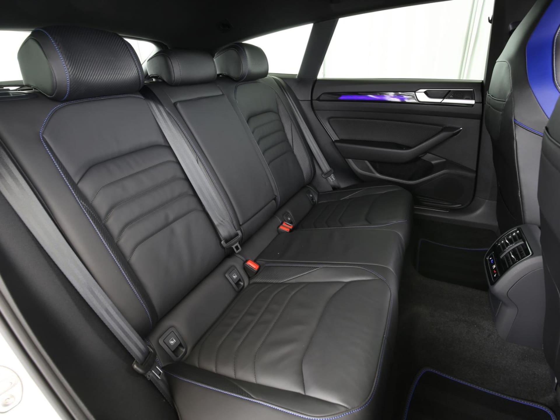 Volkswagen Arteon Shooting Brake R