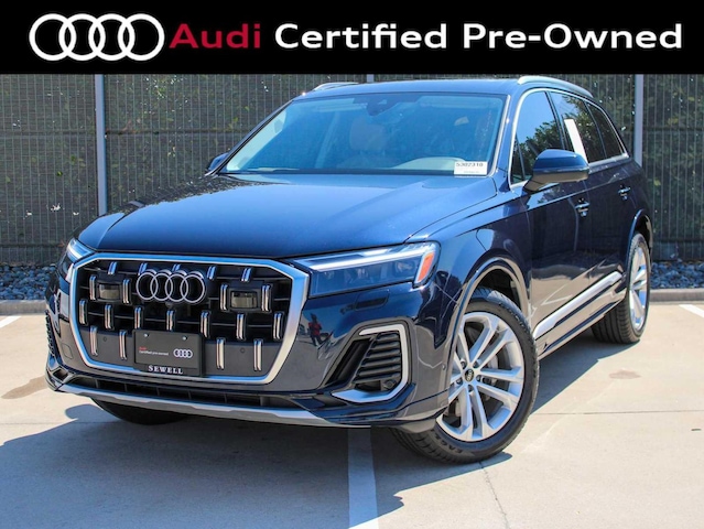 Photo of 2025 Audi Q7