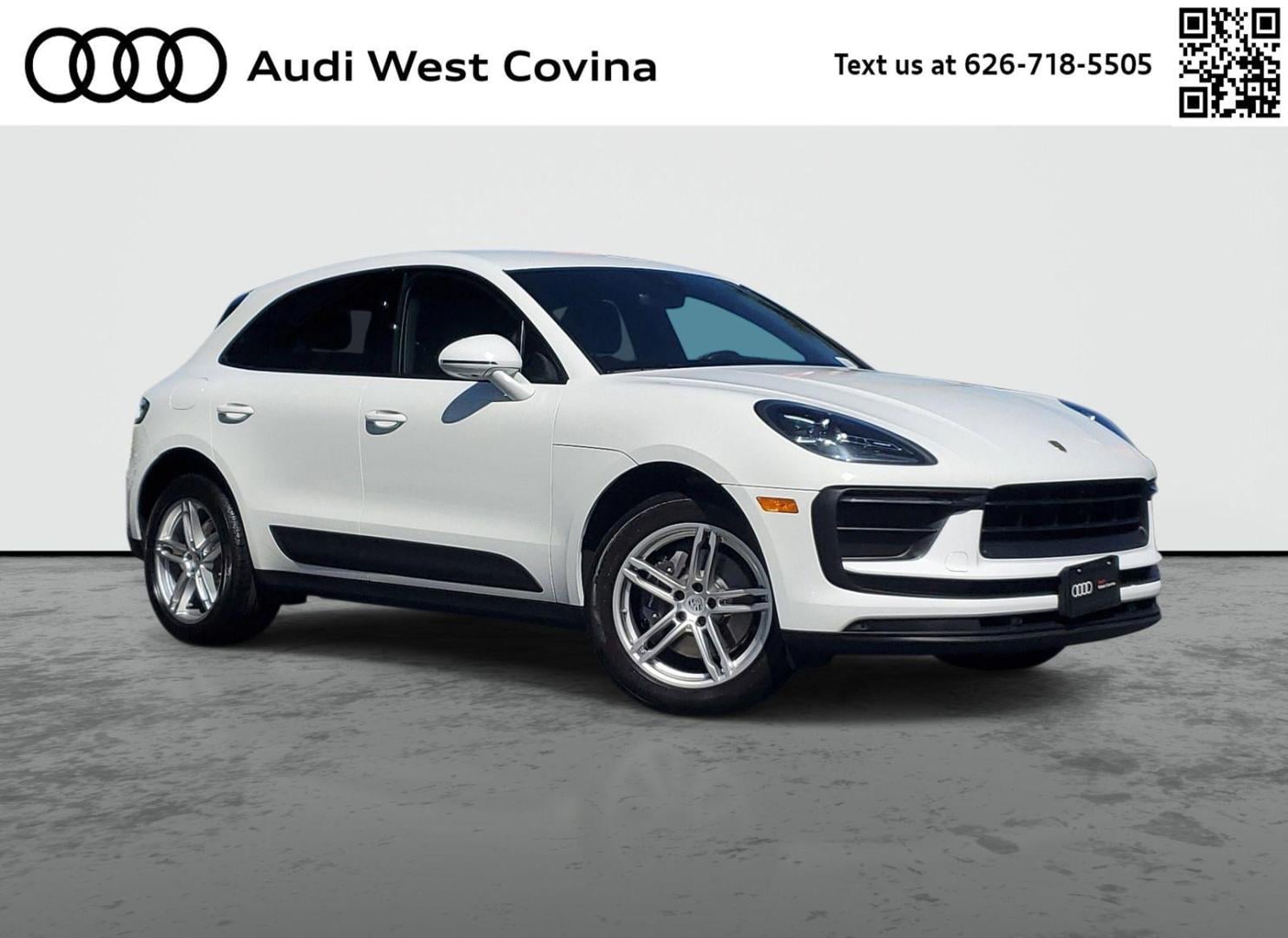 2022 Porsche Macan Base