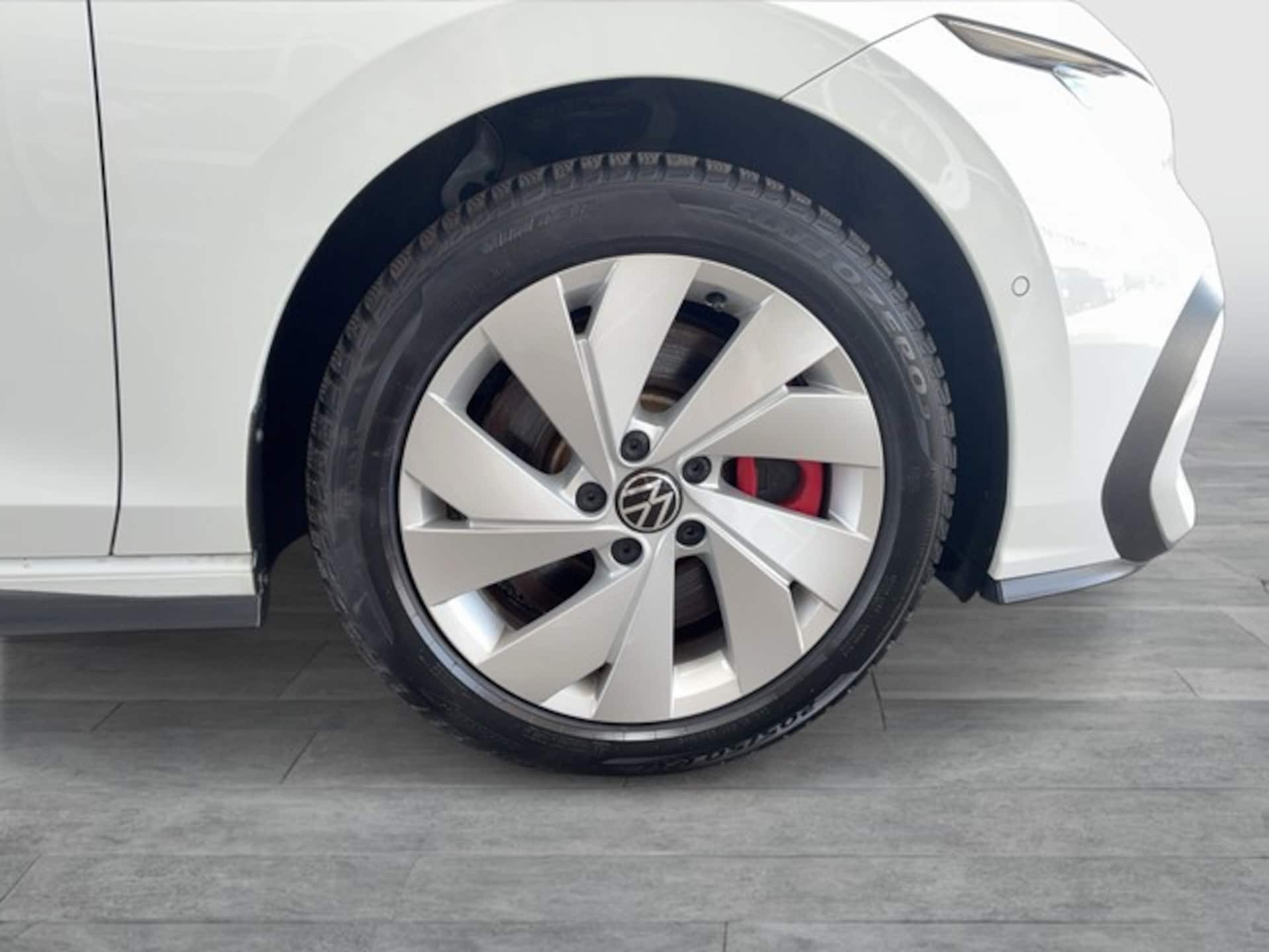 Volkswagen Golf GTE