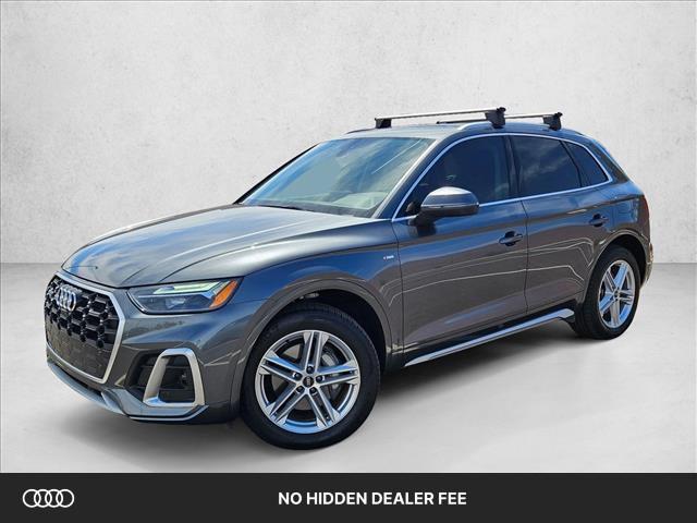 2025 Audi Q5 55 e Premium Plus's photo