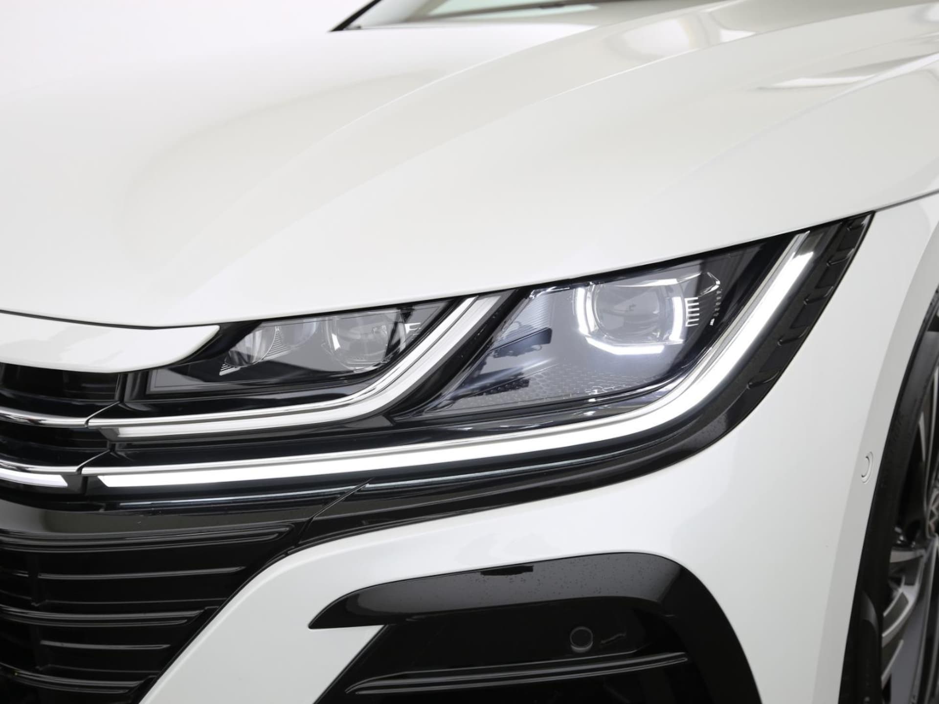 Volkswagen Arteon Shooting Brake R