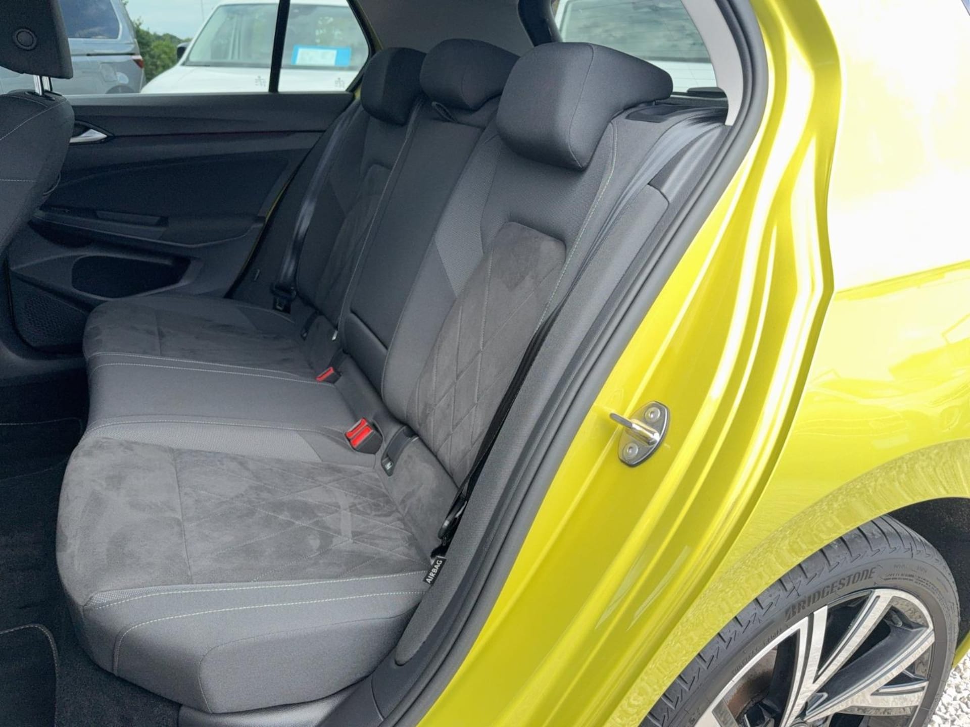 Volkswagen Golf Style