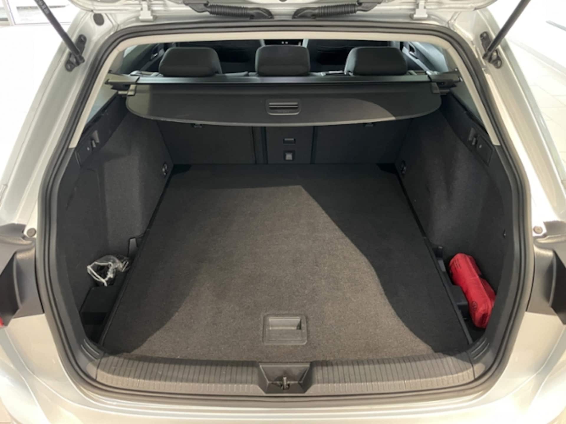 Volkswagen Golf Variant Active