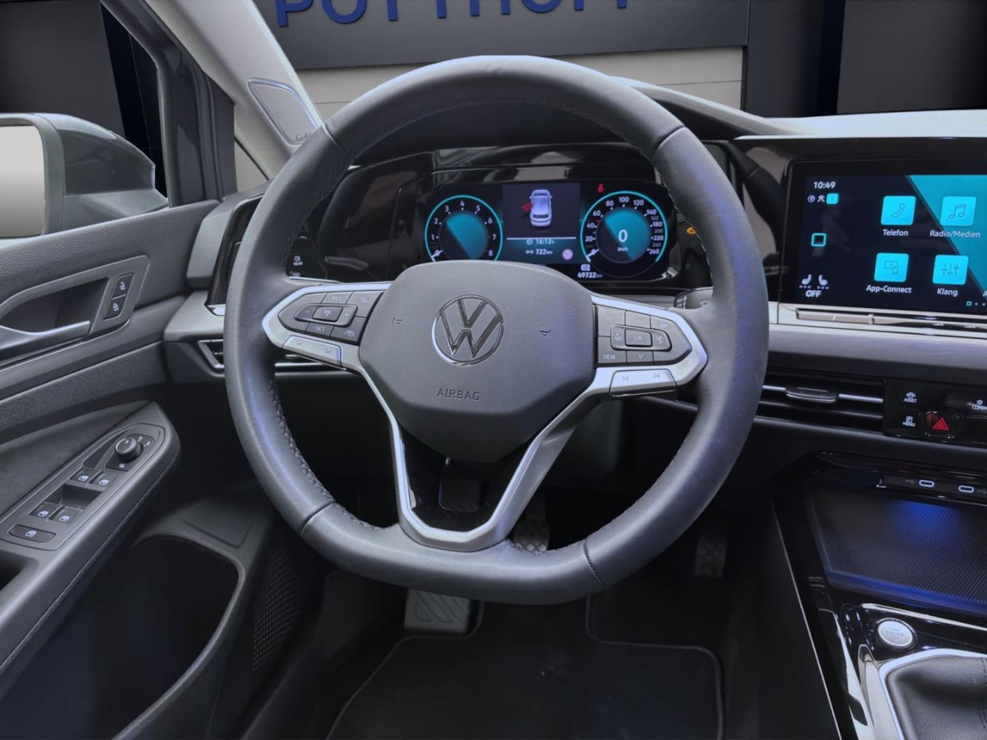 Volkswagen Golf Style