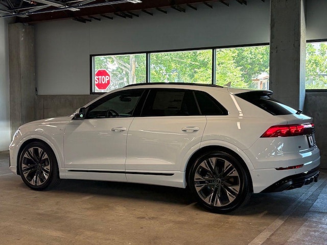 2026 Audi Q8