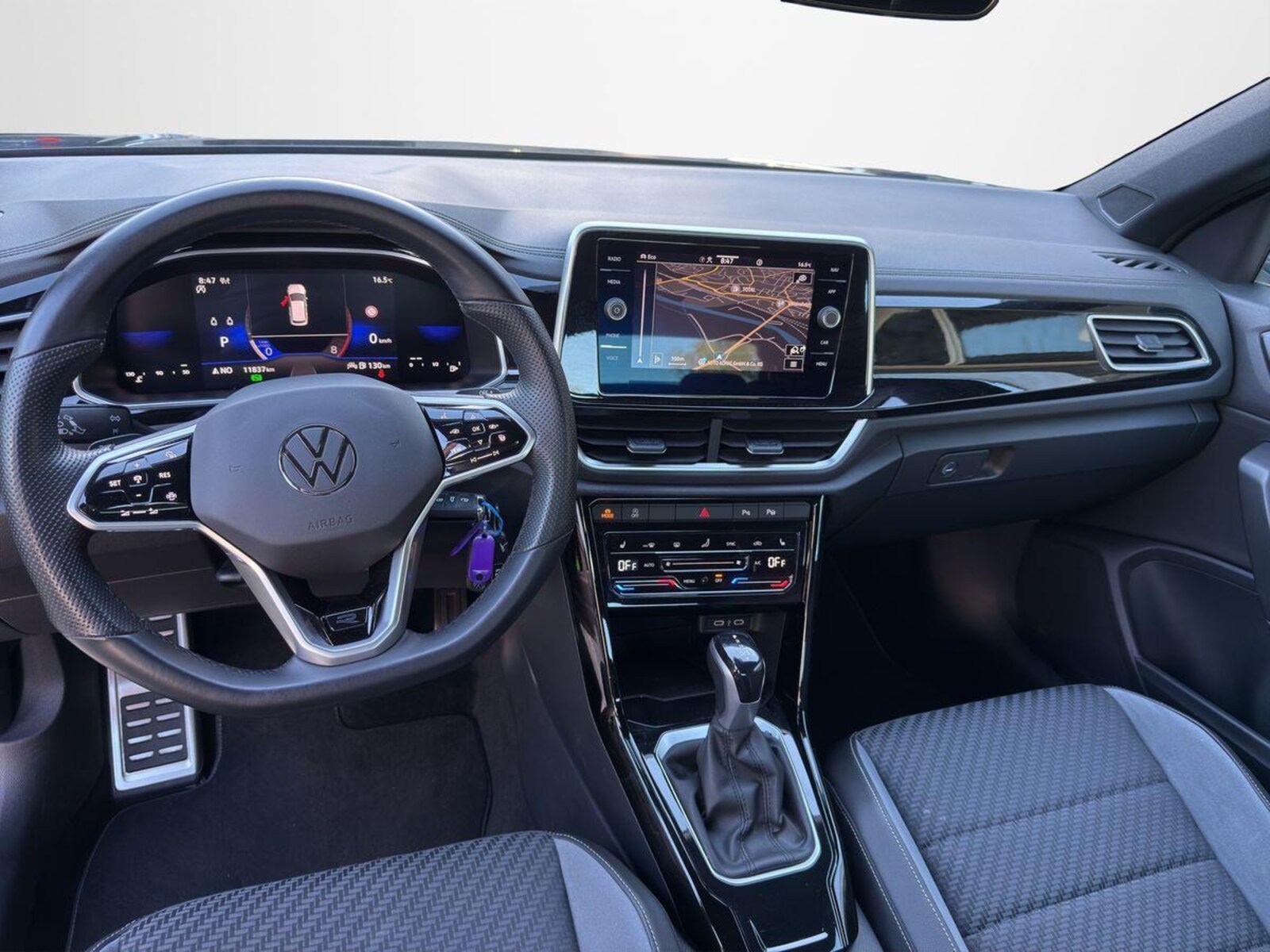 Volkswagen T-Roc Cabriolet – Bild 15